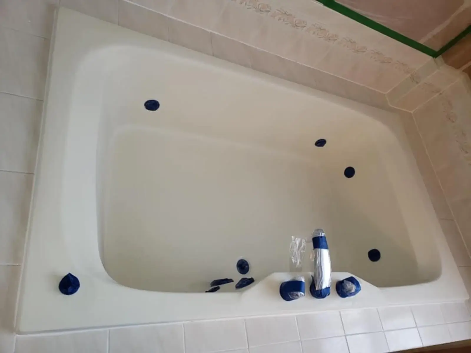 Hot Tub & Jacuzzi Resurfacing – Long Island Tub Refinishing